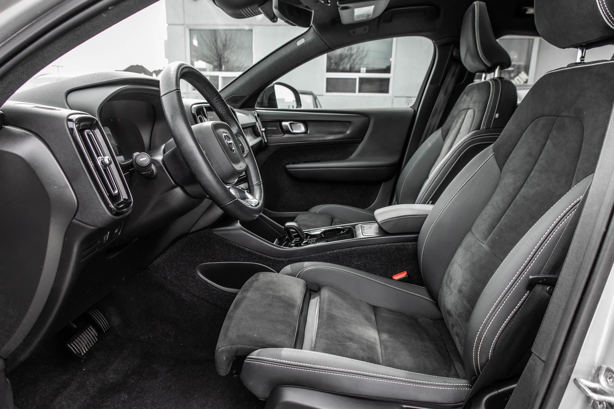 2022 Volvo C40 Recharge Pure Electric