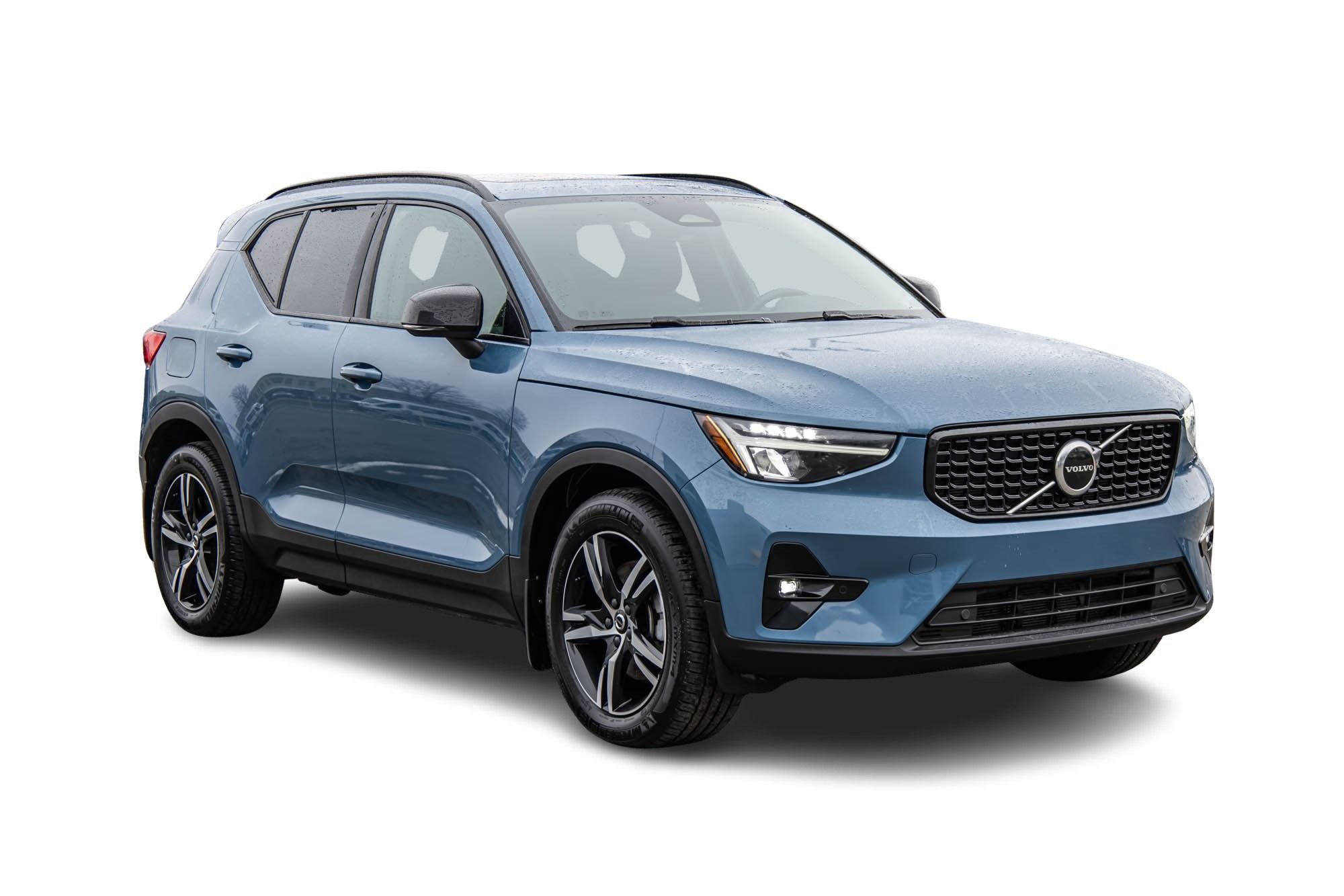Volvo XC40  2023