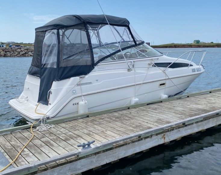 1998 Bayliner 2355 SIERRA à vendre à Fatima