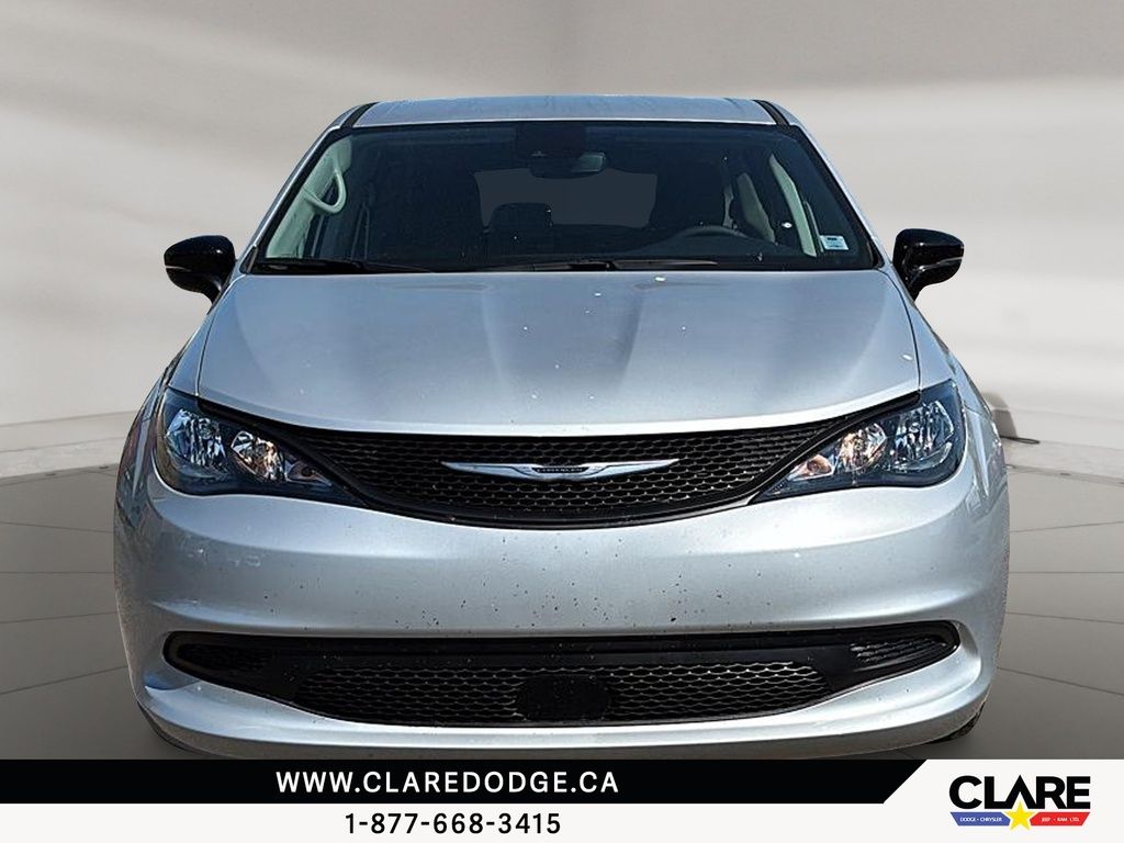 Photo 2024 Chrysler Grand Caravan SXT #4