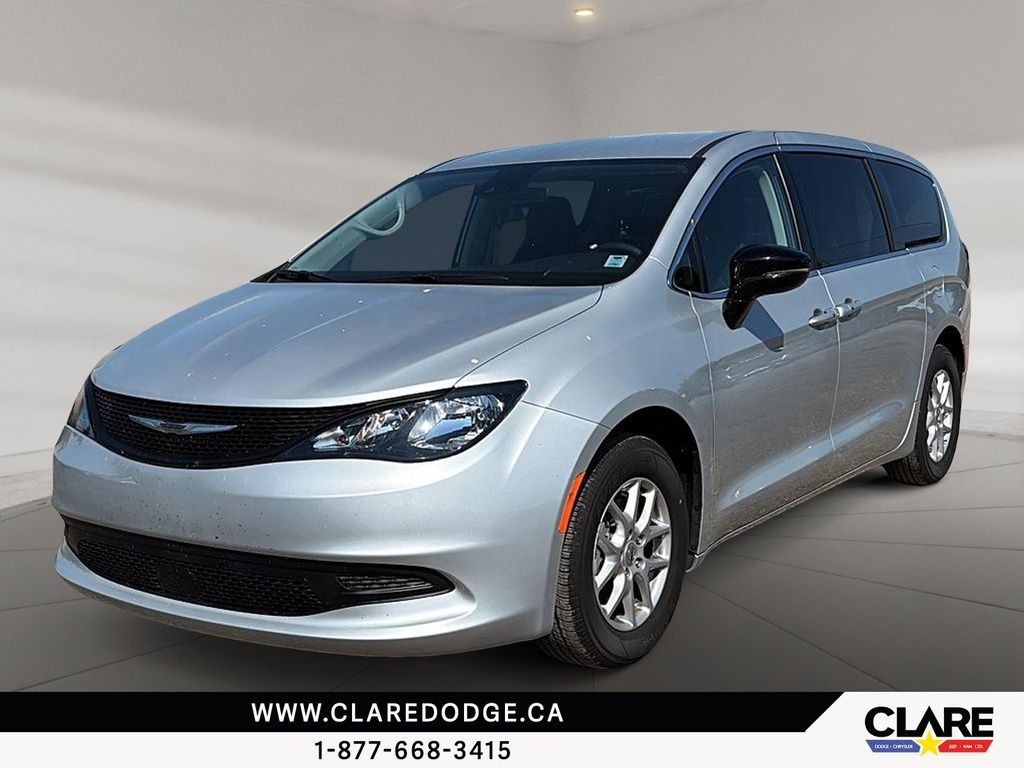 Photo 2024 Chrysler Grand Caravan SXT #2