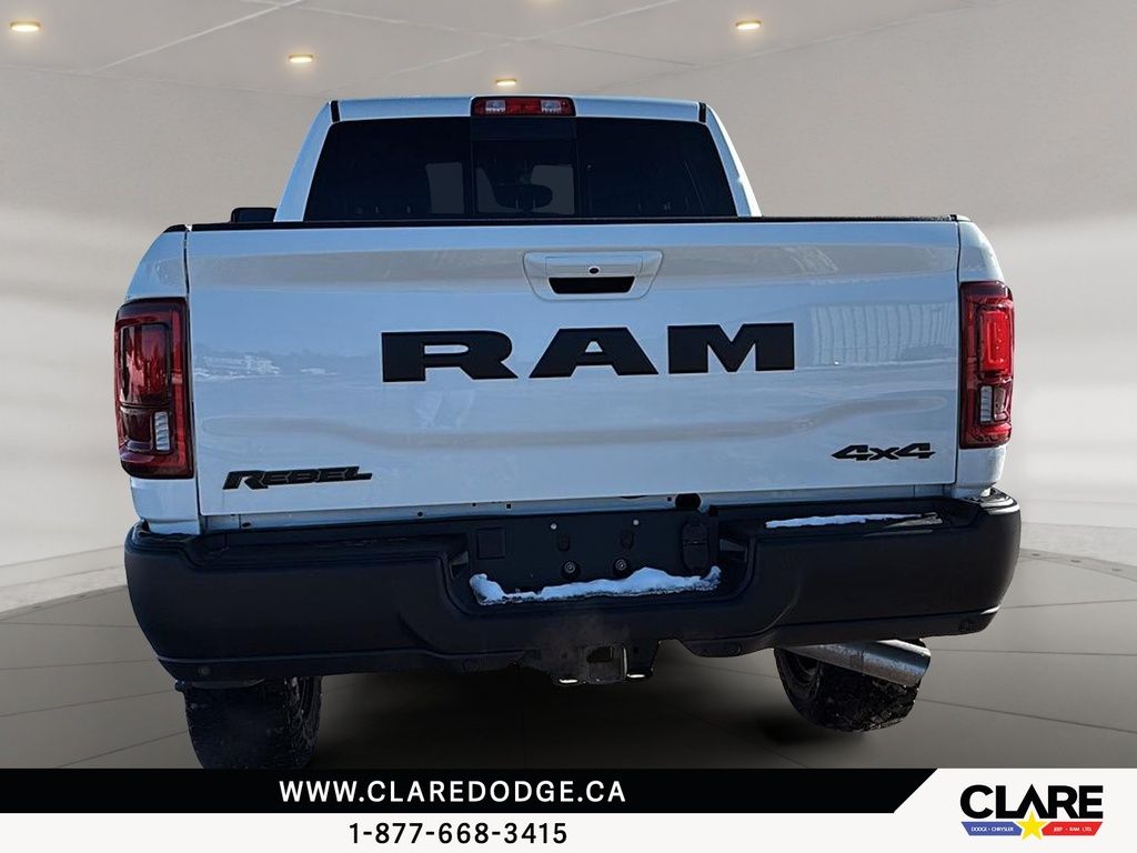 Photo Ram 2500 REBEL 2026 #7