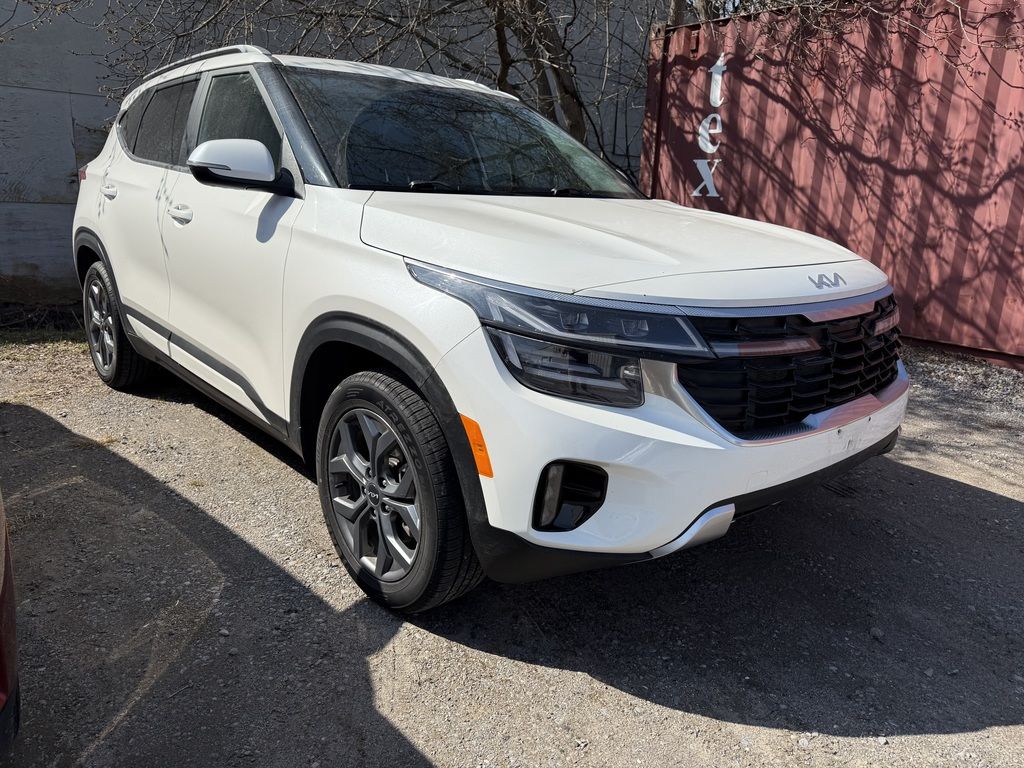 2024 Kia Seltos EX