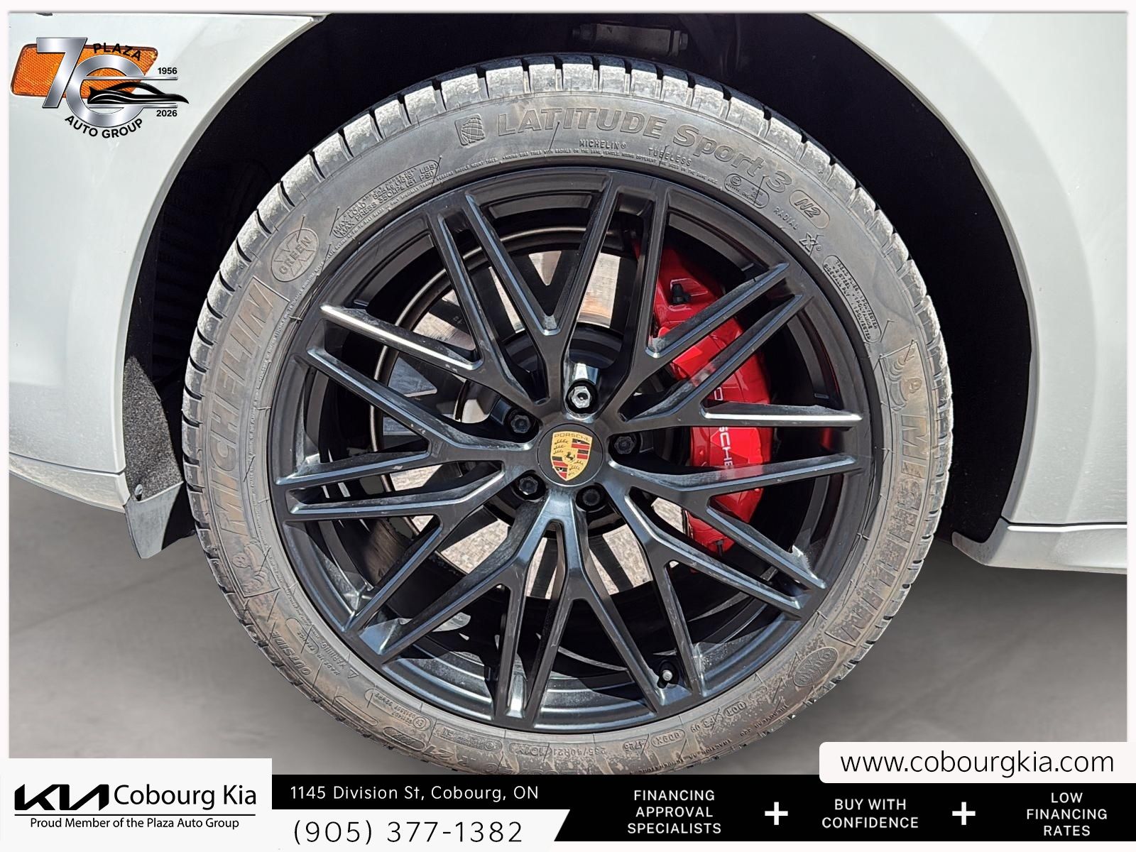 Photo 2022 Porsche Macan GTS #7