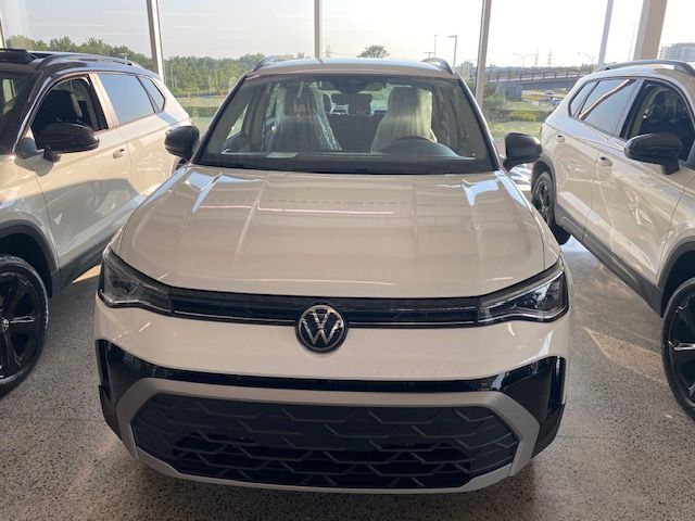 Photo 2026 Volkswagen Taos Trendline #2