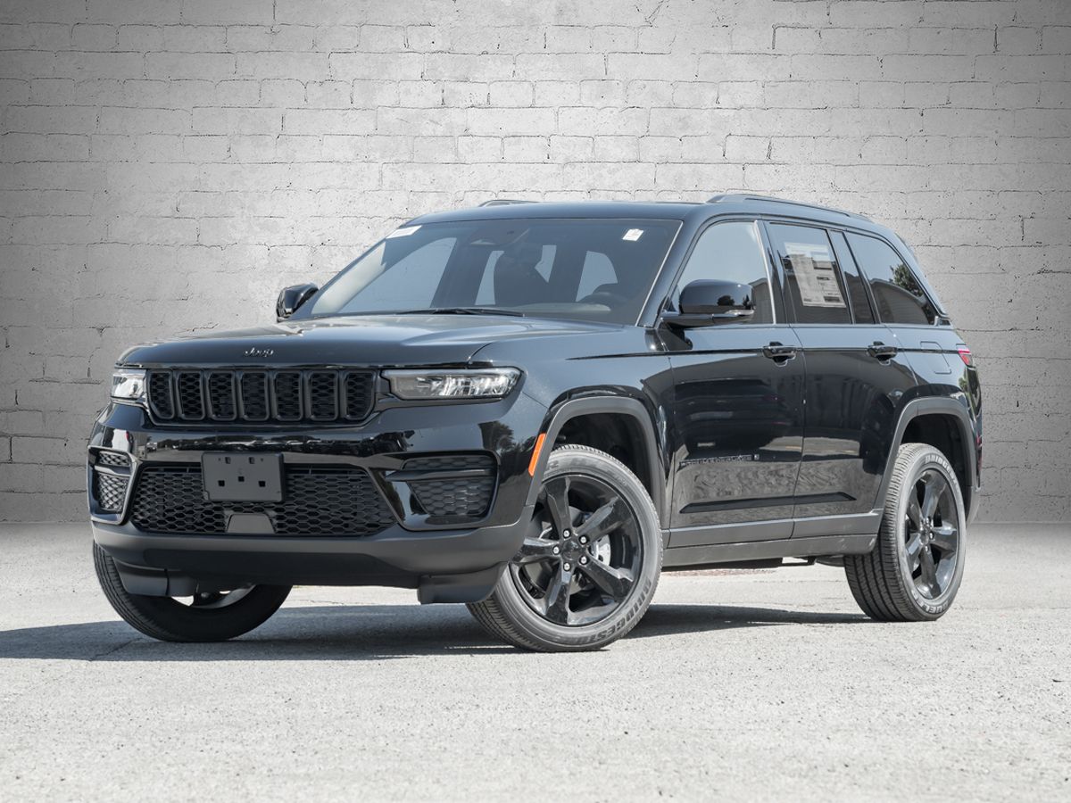2025 Jeep Grand Cherokee LAREDO ALTITUDE