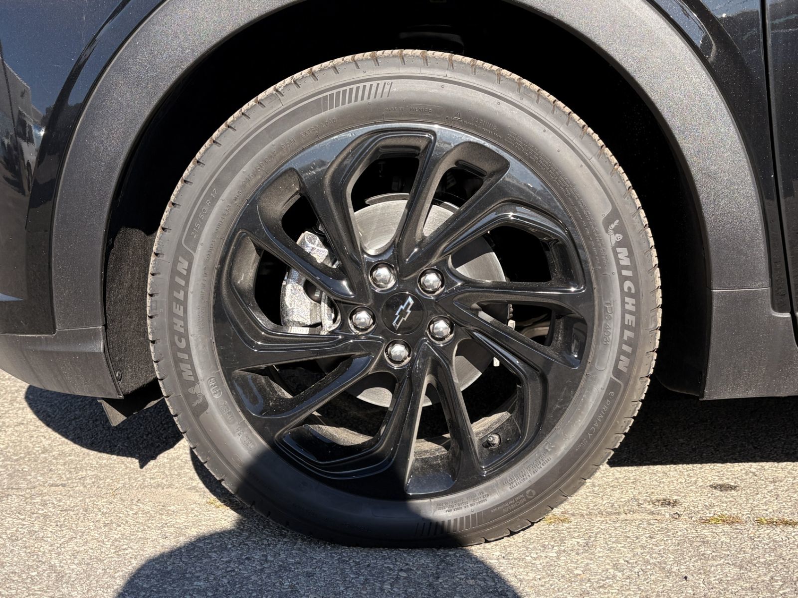 Photo 2027 Chevrolet Bolt RS #7