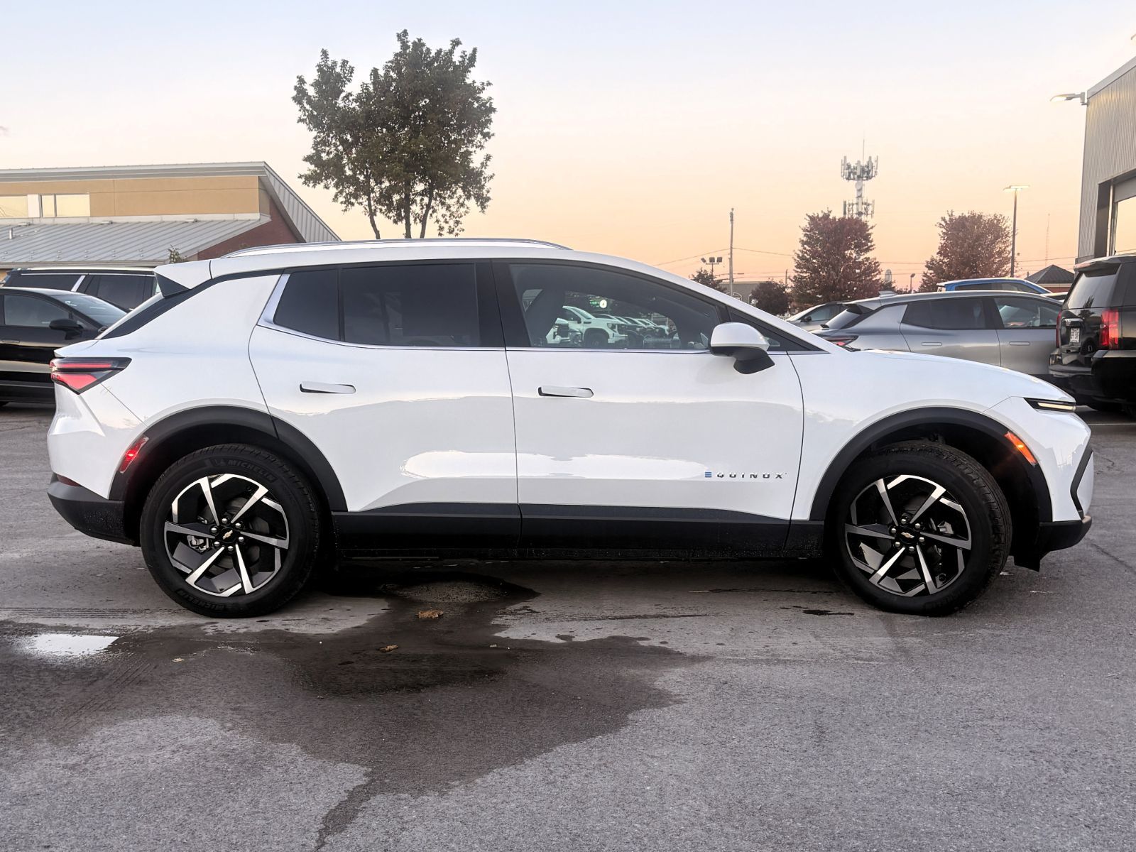 Photo Chevrolet EQUINOX EV LT 2  2027 #3
