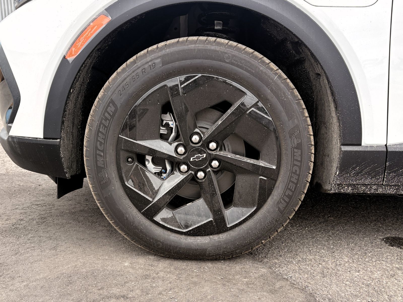 Photo 2027 Chevrolet Equinox EV LT1 #7