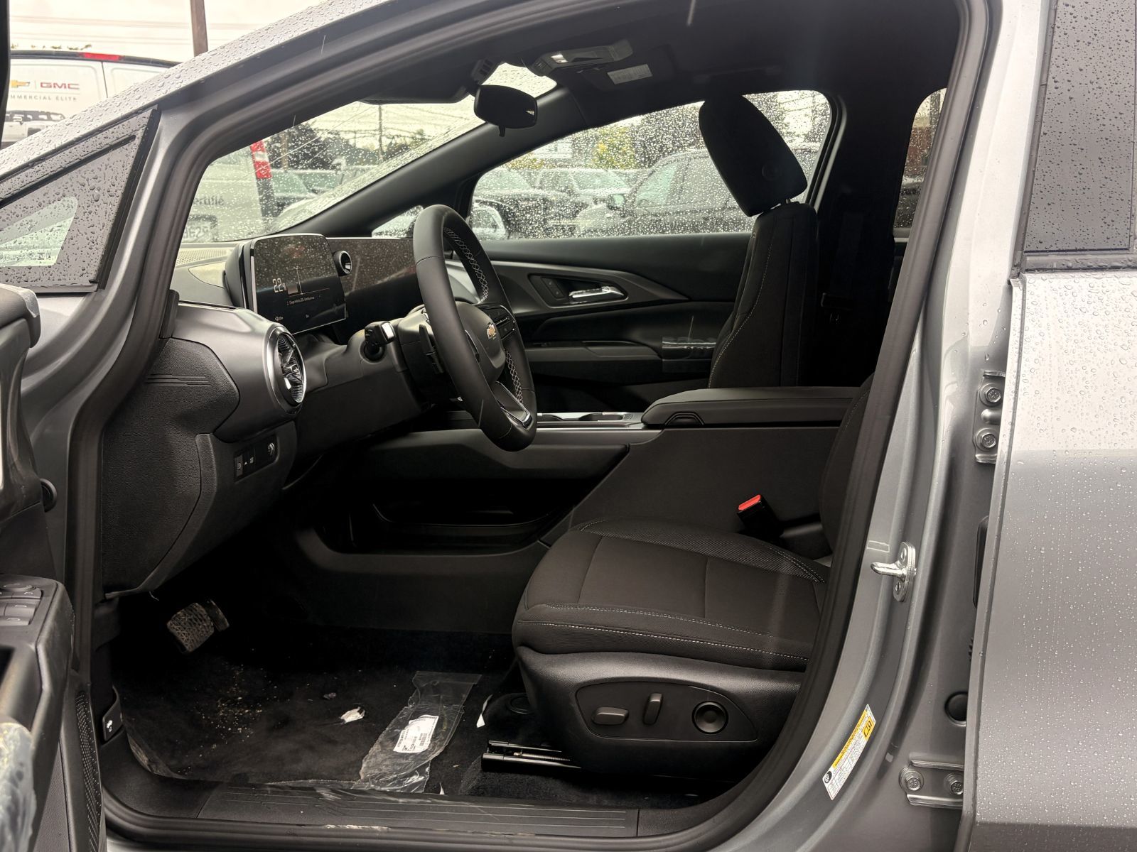 Photo Chevrolet Equinox EV LT1 2027 #8