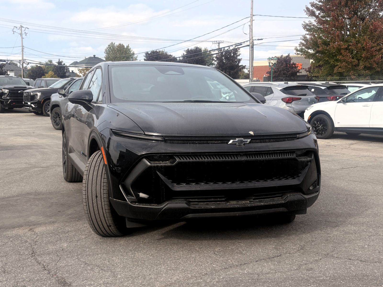 Photo 2027 Chevrolet Equinox EV LT1 #2