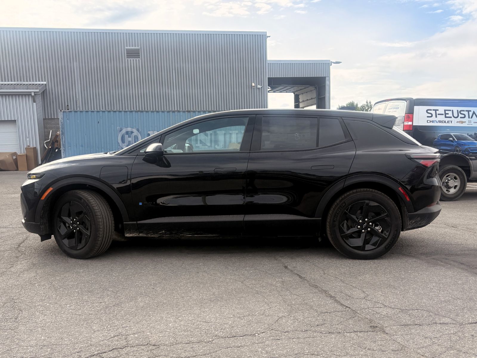 Photo 2027 Chevrolet Equinox EV LT1 #6
