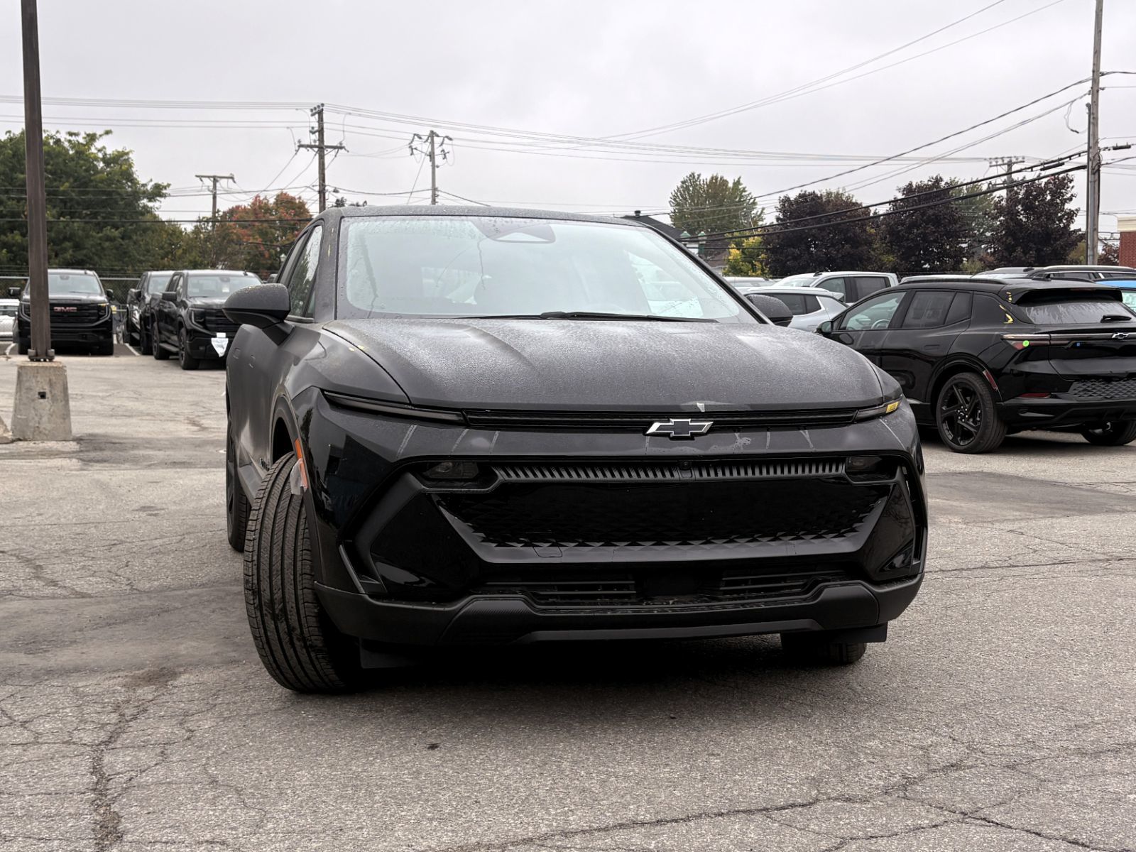 Photo 2027 Chevrolet Equinox EV LT1 #2