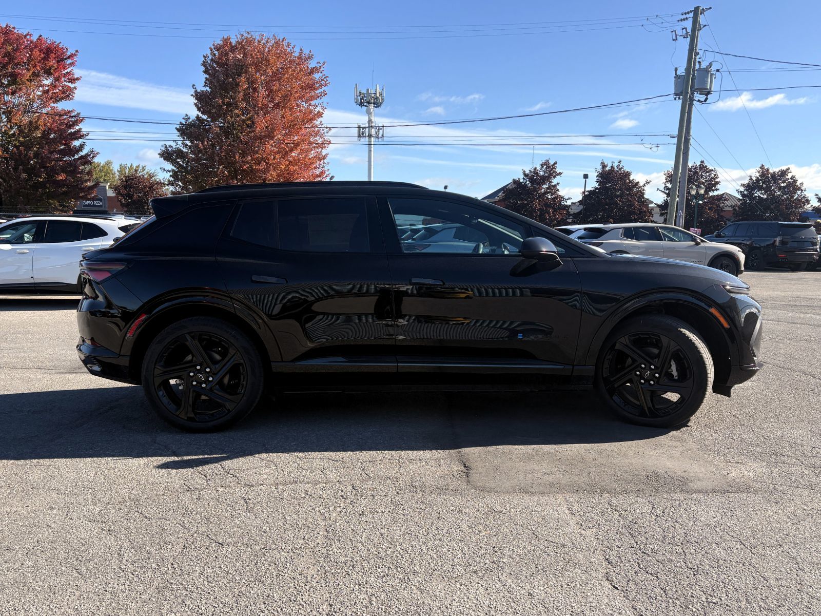 Photo 2027 Chevrolet Equinox EV RS #3