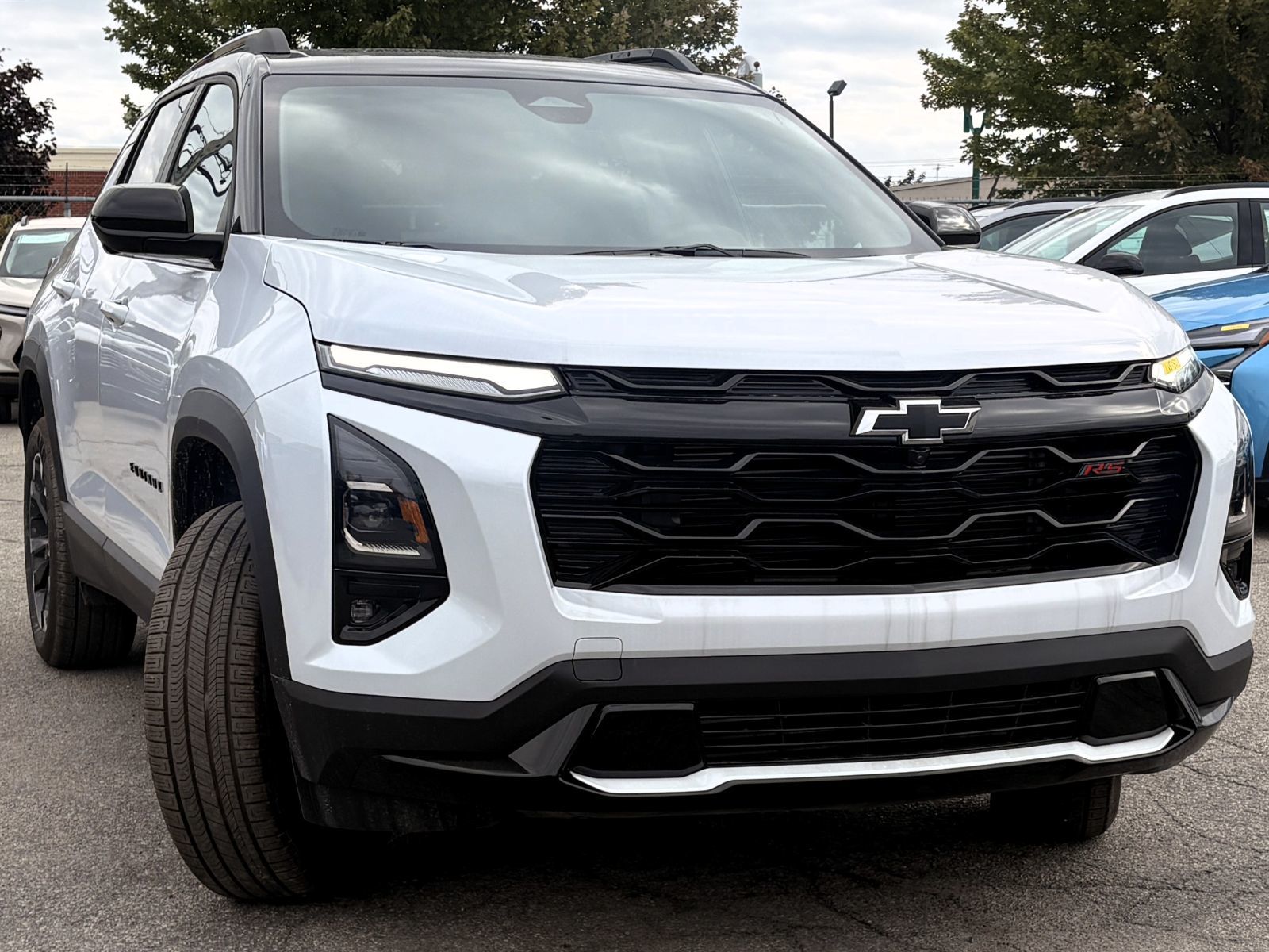 Photo Chevrolet Equinox RS 2027 #2