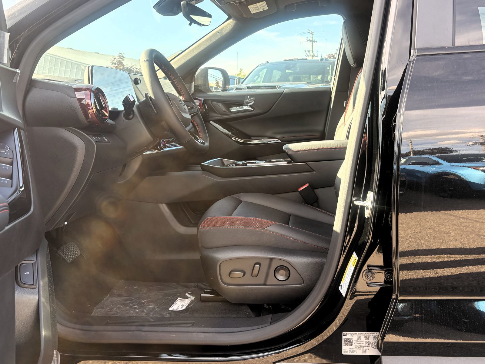 Photo Chevrolet Equinox RS 2027 #8