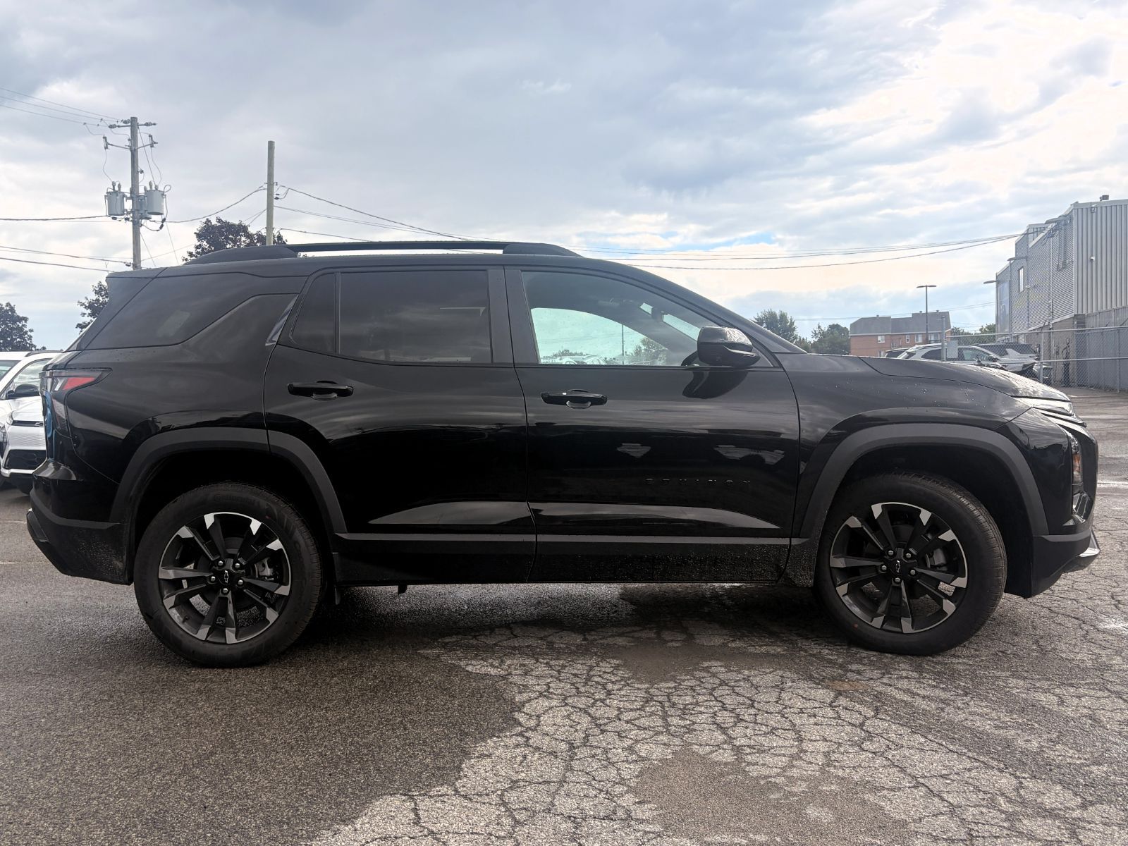 Photo 2027 Chevrolet Equinox RS #3