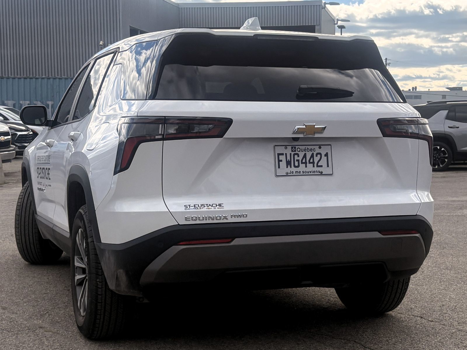 Photo 2027 Chevrolet Equinox LT #5