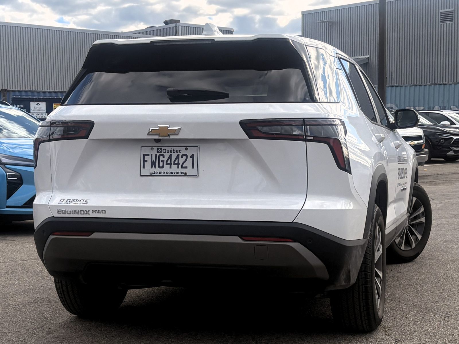 Photo 2027 Chevrolet Equinox LT #4