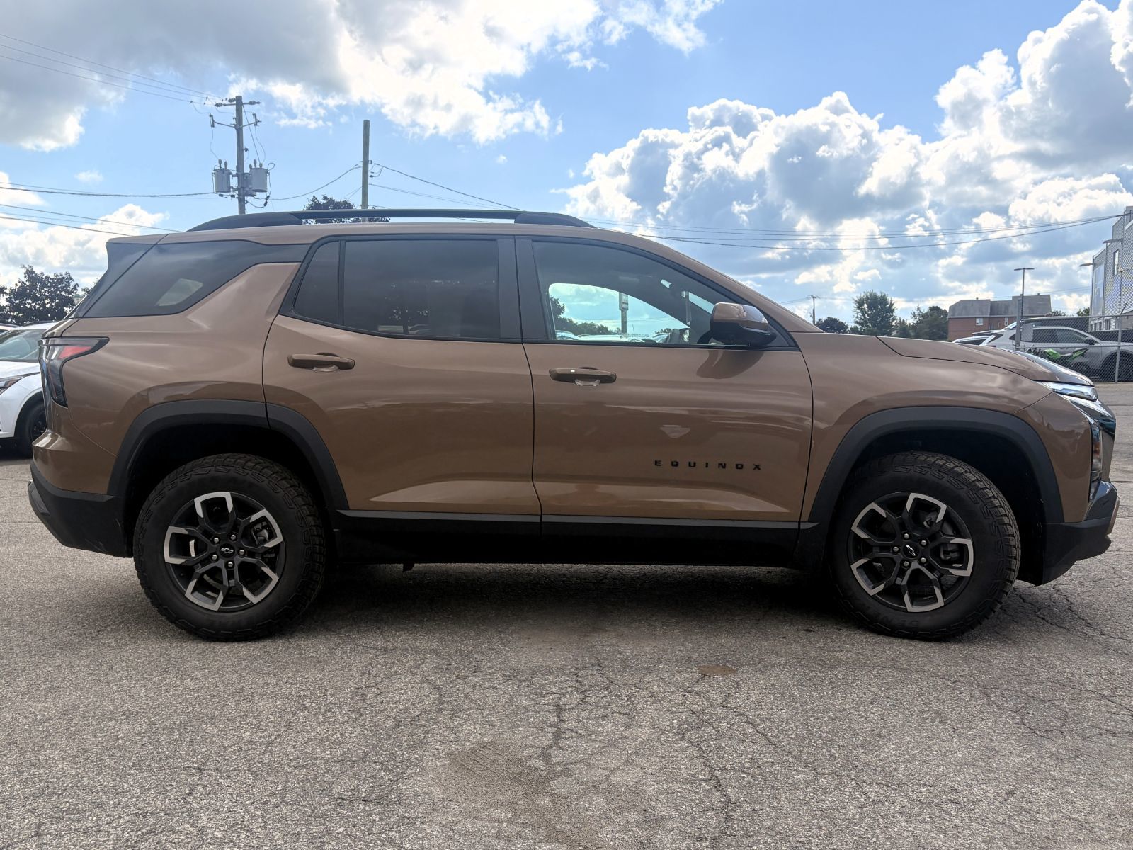 Photo 2027 Chevrolet Equinox ACTIV #3