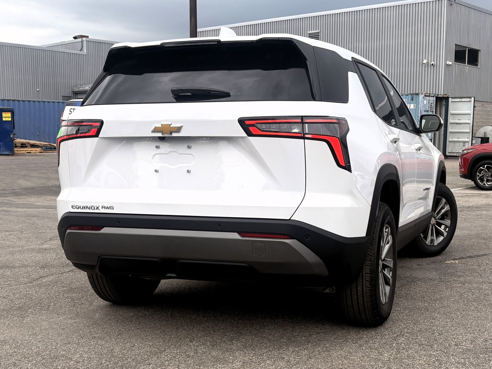 Photo 2027 Chevrolet Equinox LT #4