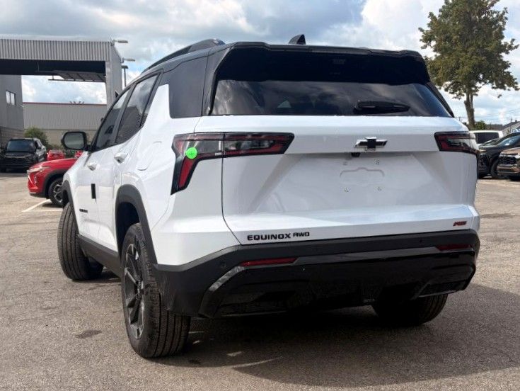 Photo Chevrolet Equinox RS 2027 #5