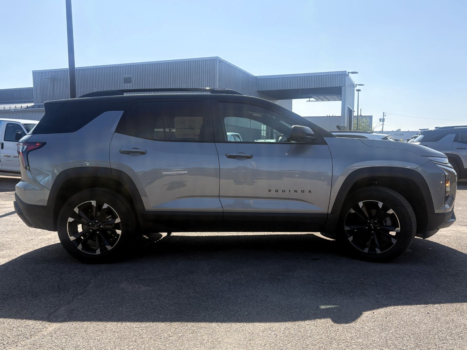 Photo Chevrolet Equinox RS 2027 #3
