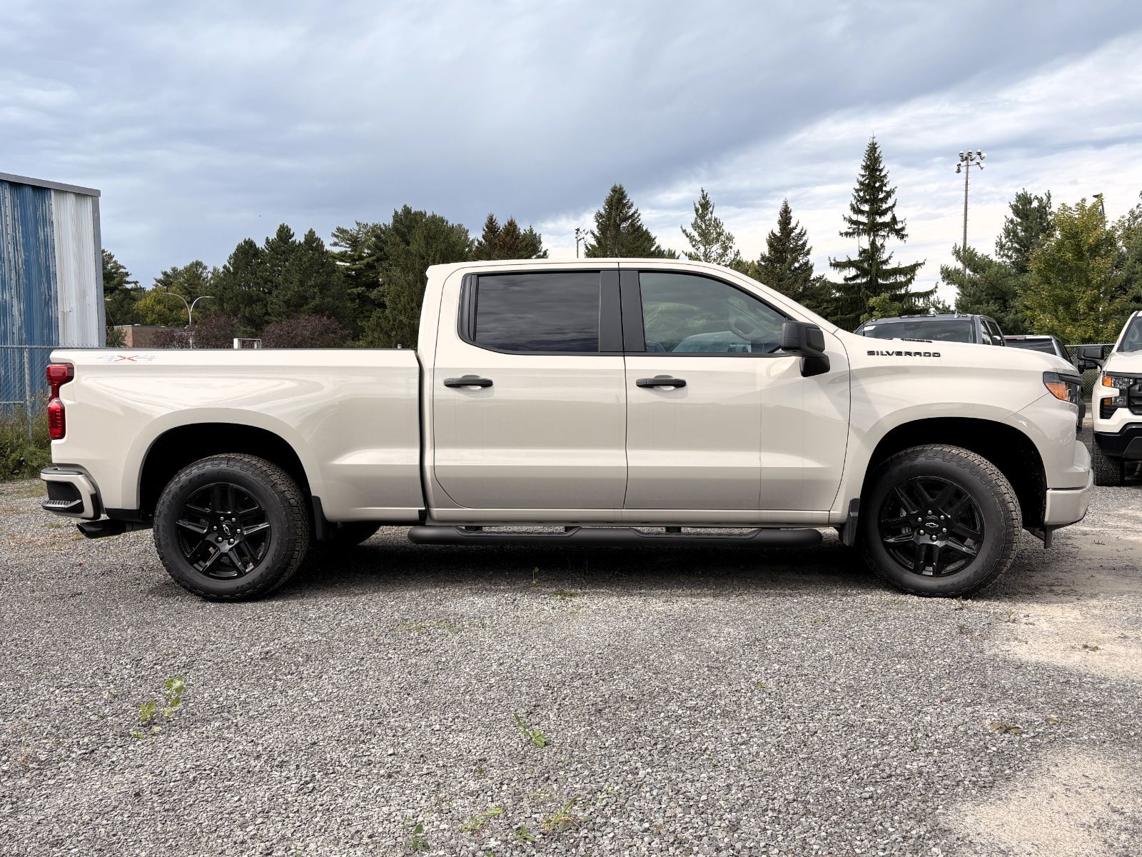 Photo 2026 Chevrolet Silverado 1500 Custom #3