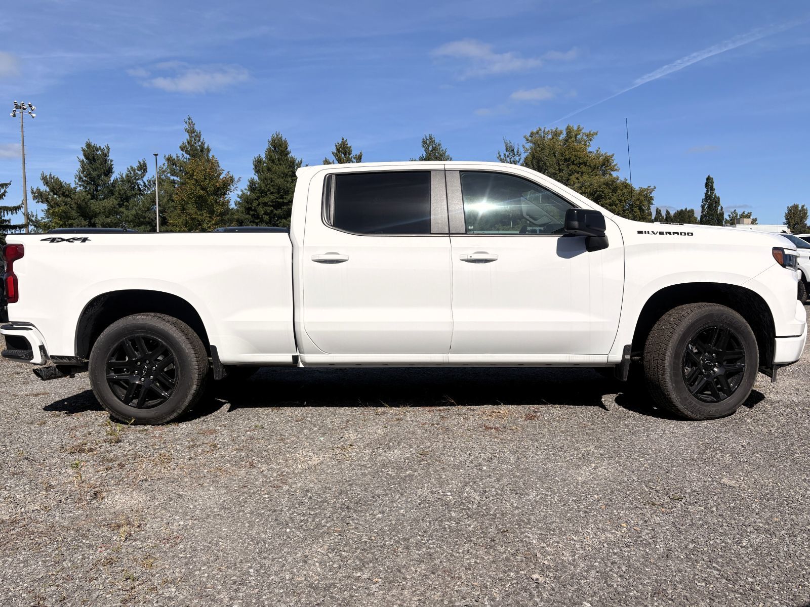 Photo 2026 Chevrolet Silverado 1500 RST #3