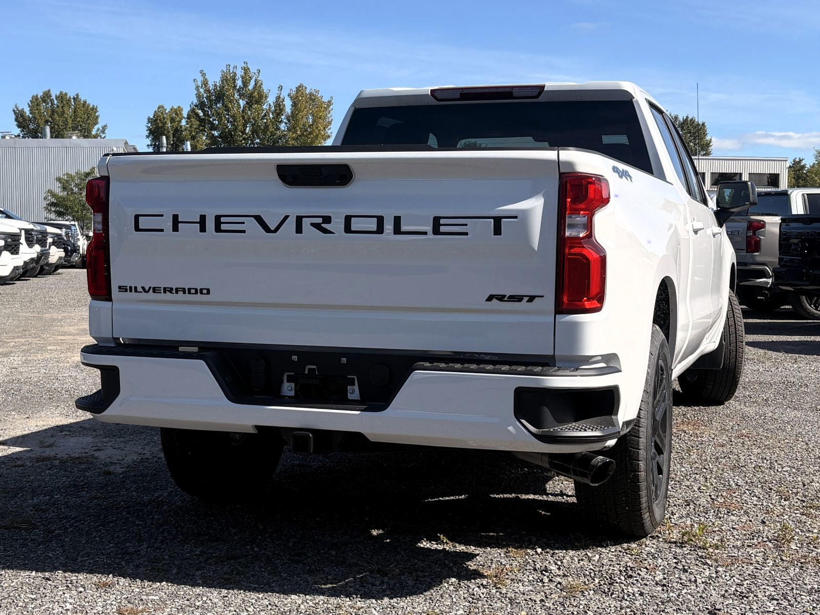 Photo 2026 Chevrolet Silverado 1500 RST #4
