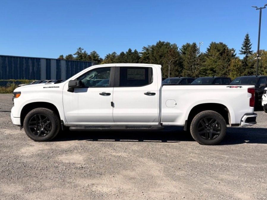 Photo Chevrolet Silverado 1500 Custom 2026 #6