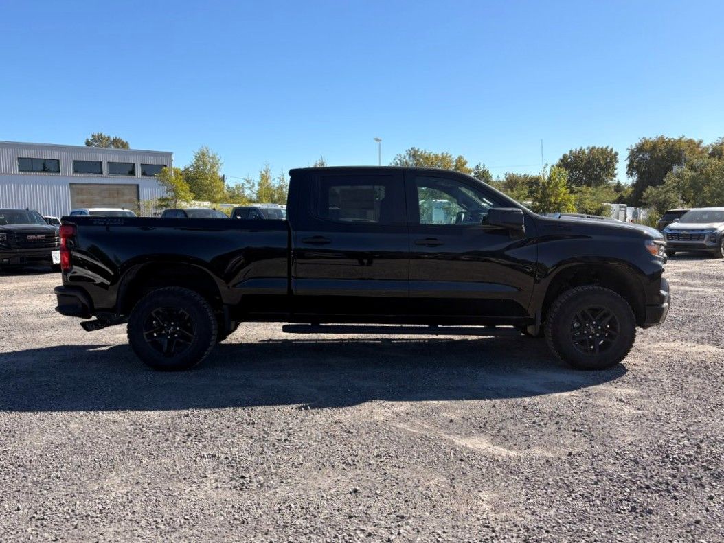 Photo 2026 Chevrolet Silverado 1500 Custom Trail Boss #3