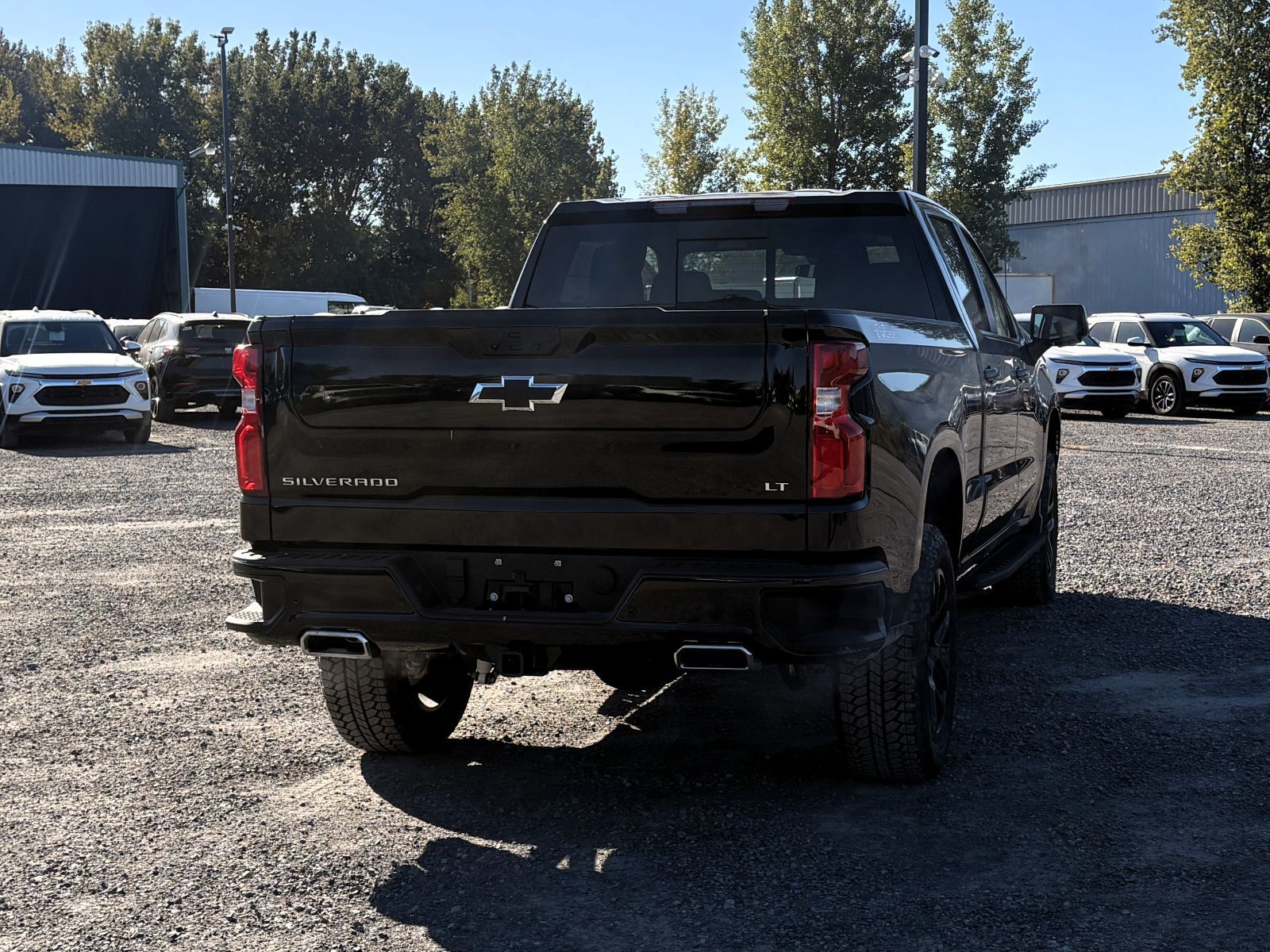 Photo 2026 Chevrolet Silverado 1500 LT Trail Boss #4