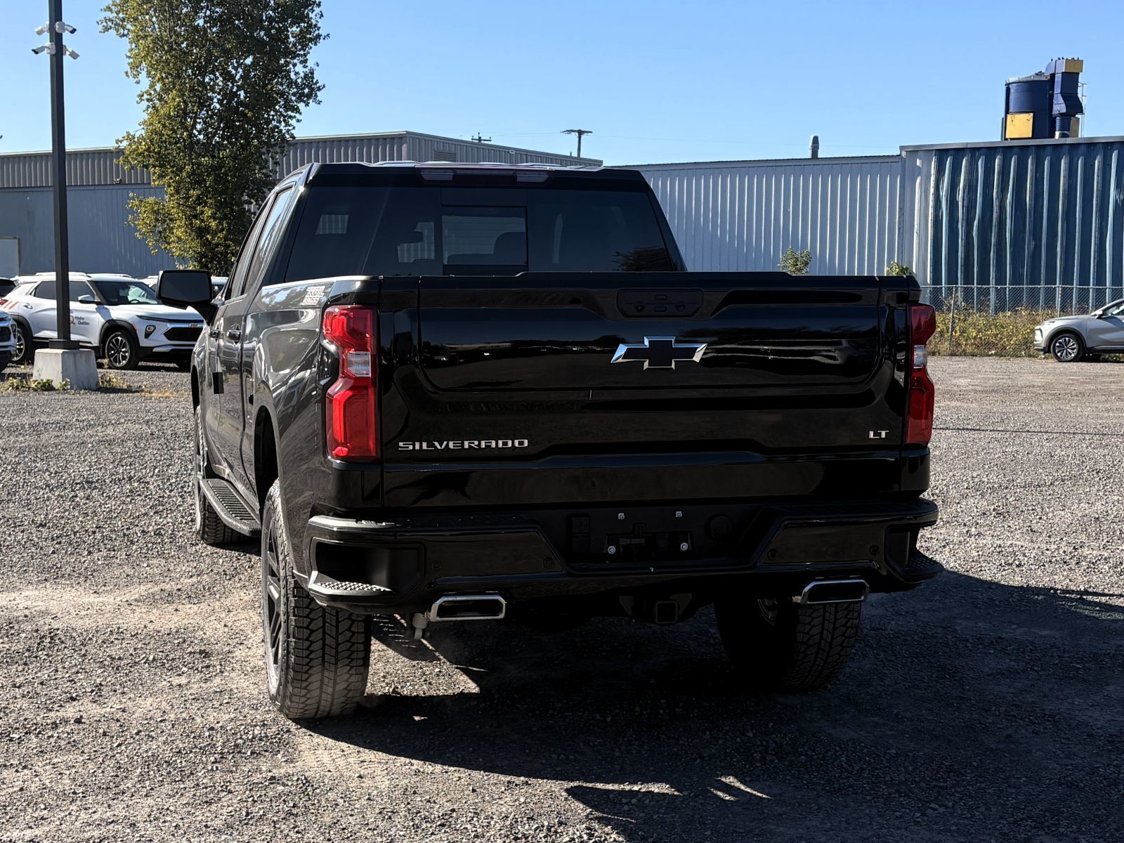 Photo 2026 Chevrolet Silverado 1500 LT Trail Boss #5