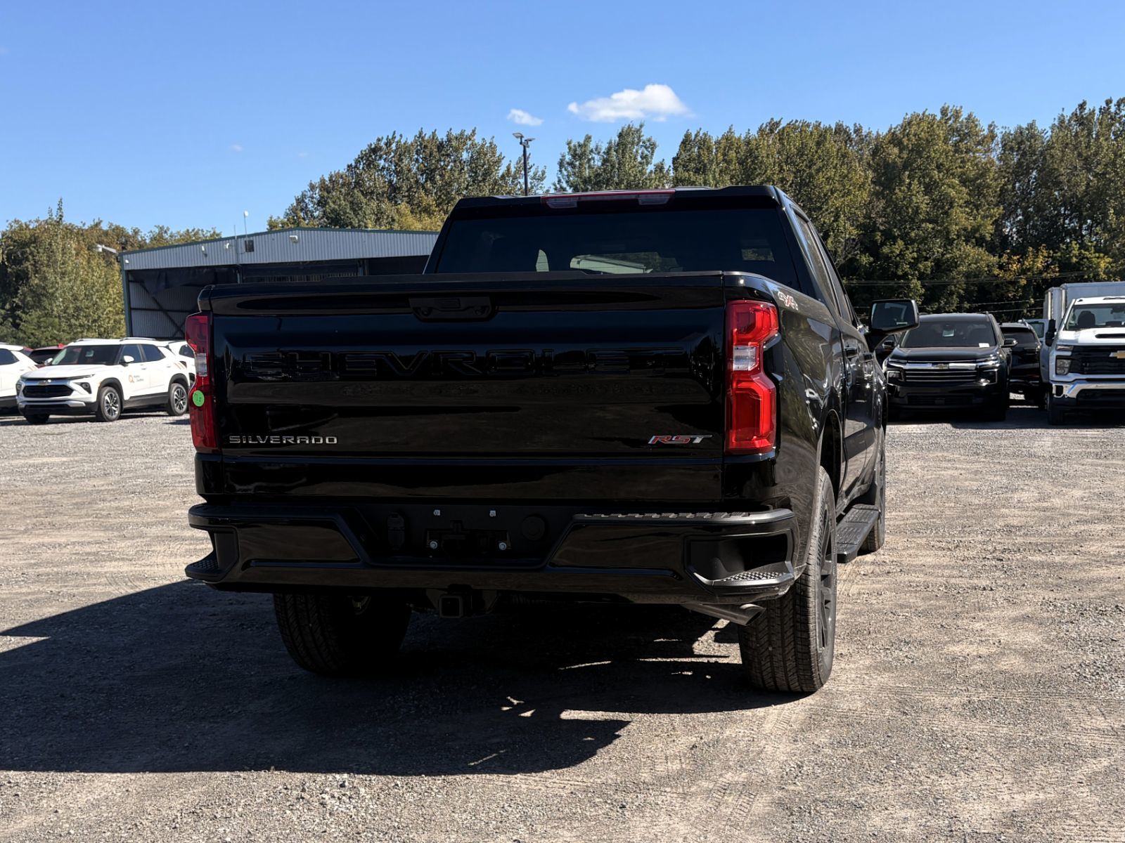 Photo 2026 Chevrolet Silverado 1500 RST #4