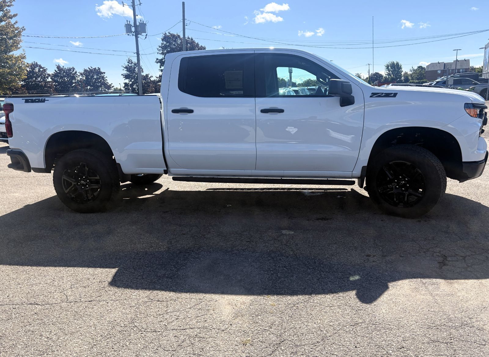 Photo Chevrolet Silverado 1500 Custom Trail Boss 2026 #3