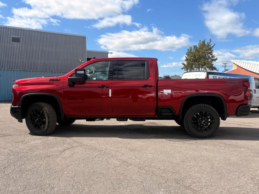 Photo Chevrolet Silverado 2500 HD LTZ 2026 #6