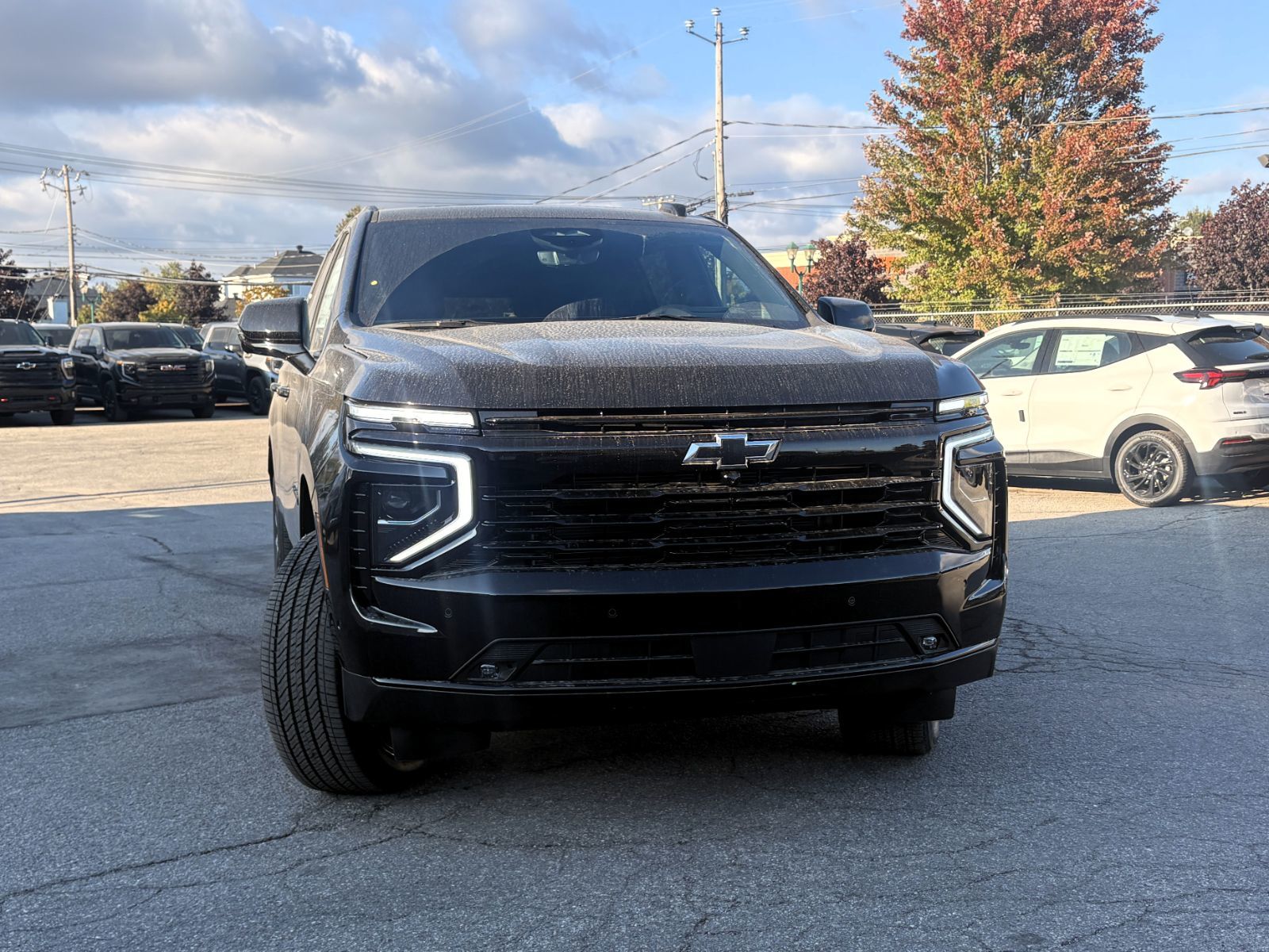 Photo 2027 Chevrolet SUBURBAN RST 4RM #2