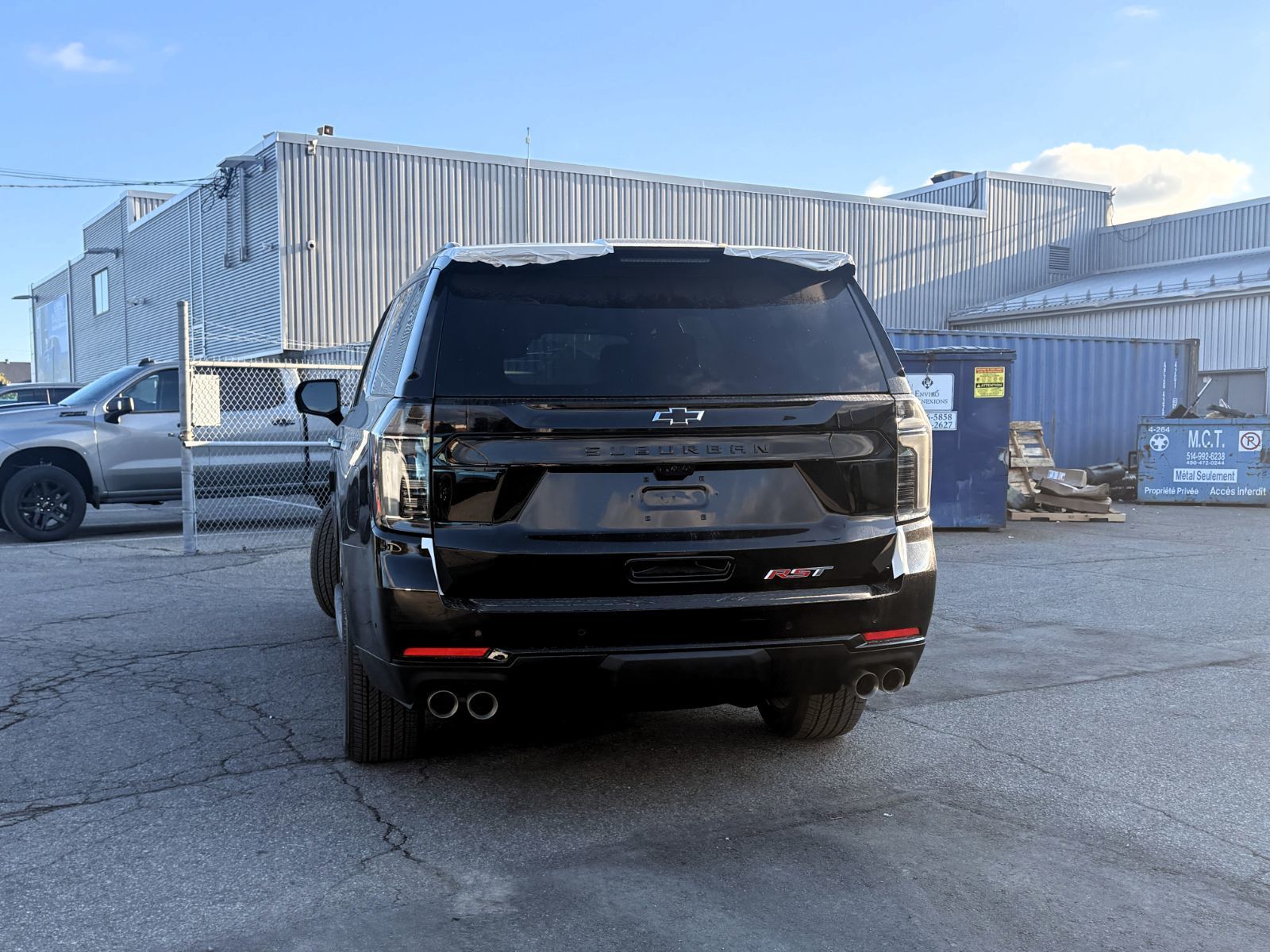 Photo 2027 Chevrolet SUBURBAN RST 4RM #5