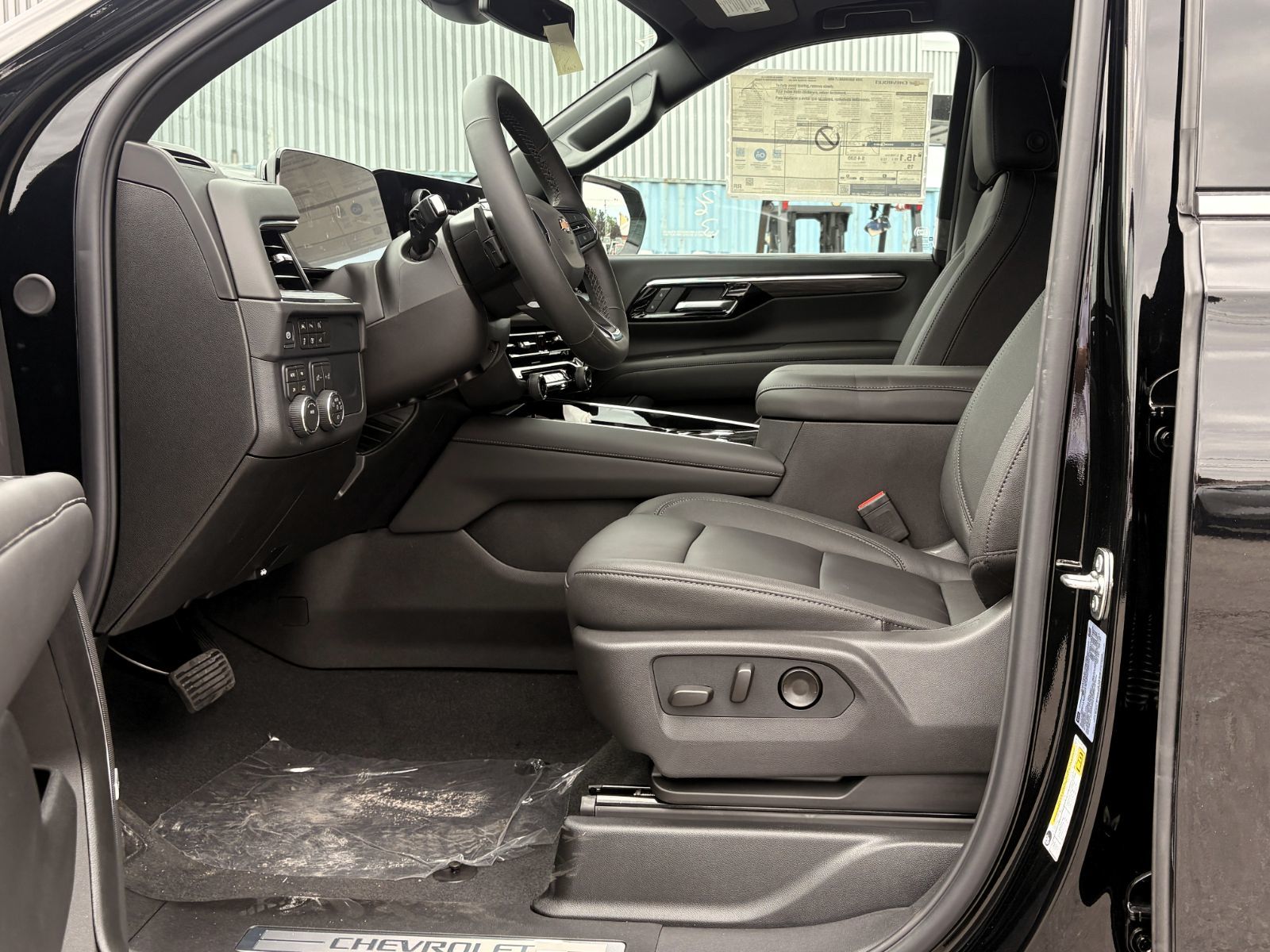 Photo Chevrolet Suburban LT 2026 #8