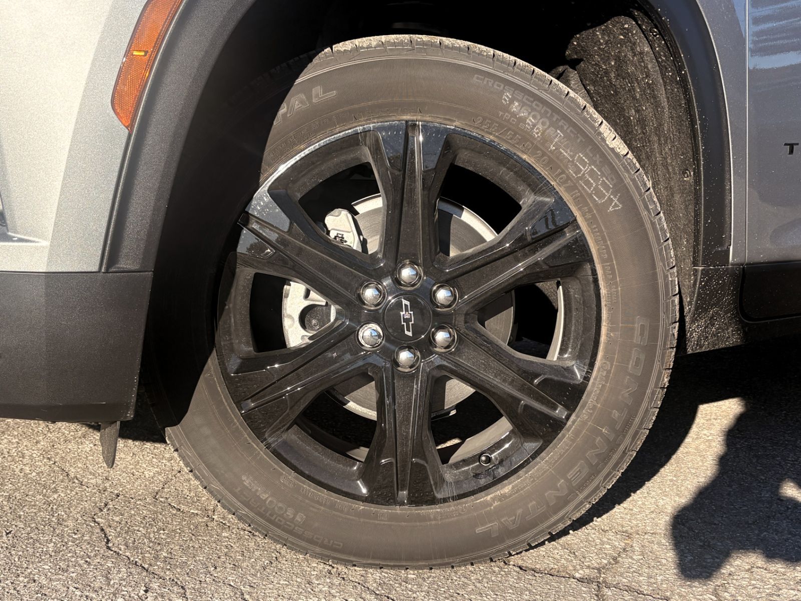Photo 2027 Chevrolet Traverse LT #7