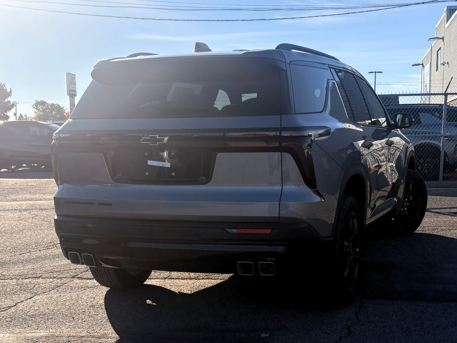 Photo 2027 Chevrolet Traverse LT #4
