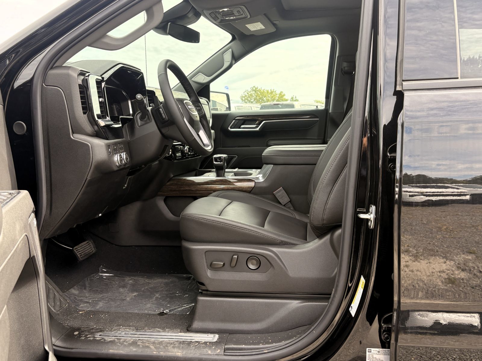Photo GMC K1500 SIERRA CREW CAB ELEVATION STD/BOX (3SB) ELEVATION 2026 #8