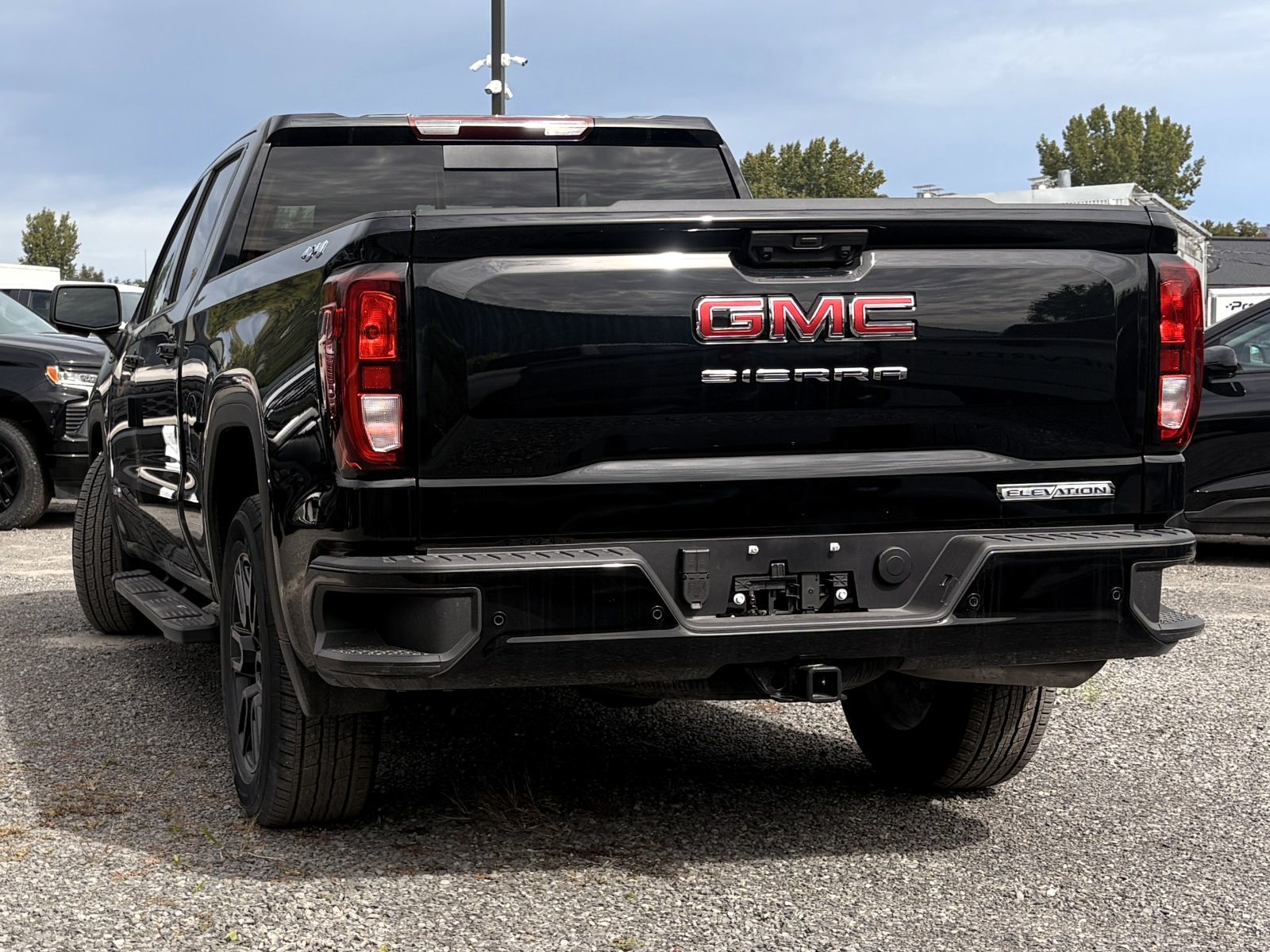 Photo GMC K1500 SIERRA CREW CAB ELEVATION STD/BOX (3SB) ELEVATION 2026 #5