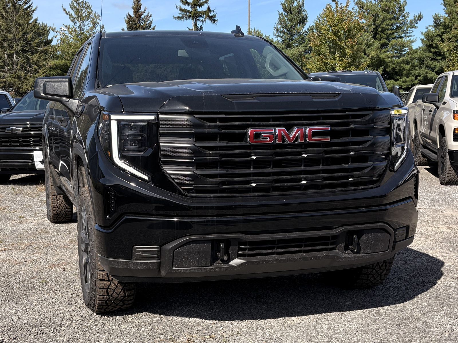Photo 2026 GMC Sierra 1500 PRO #2