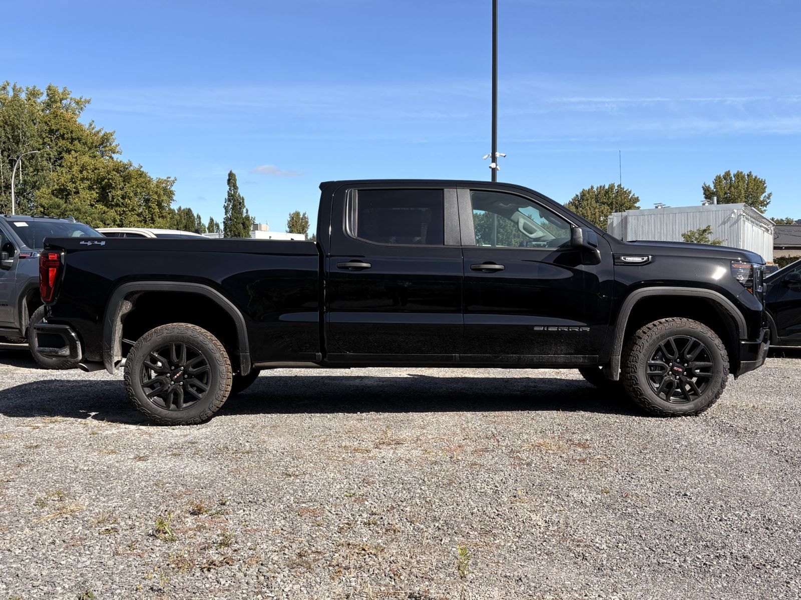 Photo 2026 GMC Sierra 1500 PRO #3