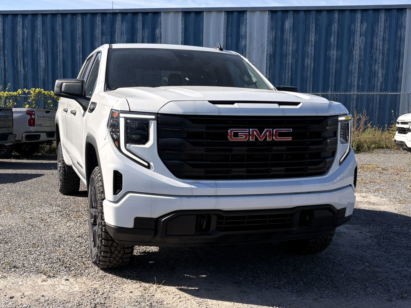Photo 2026 GMC Sierra 1500 PRO #2