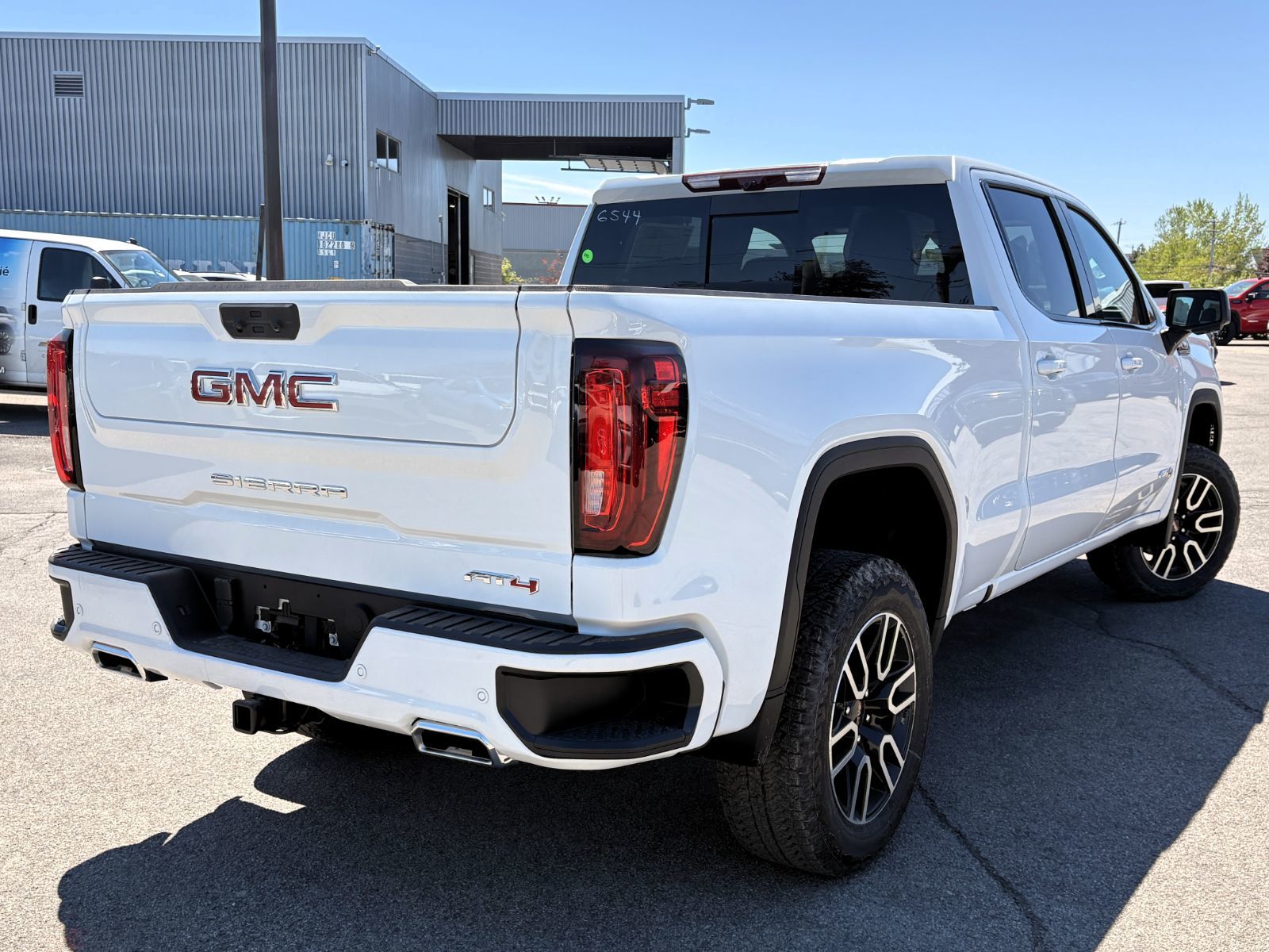 Photo 2026 GMC Sierra 1500 AT4 #3