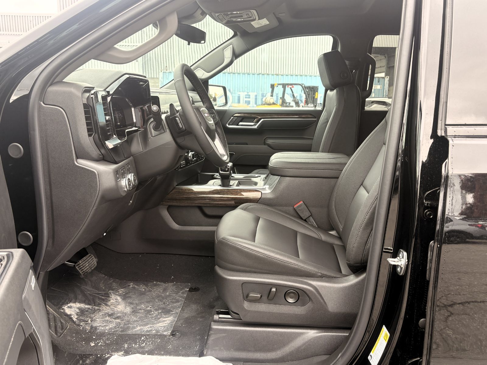 Photo GMC Sierra 1500 ELEVATION 2026 #8