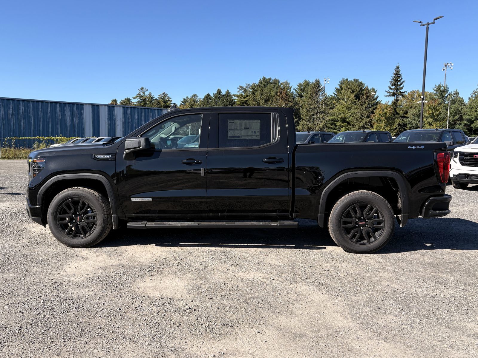 Photo GMC Sierra 1500 ELEVATION 2026 #6